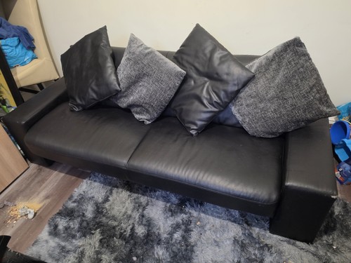 Black faux leather seater - black,